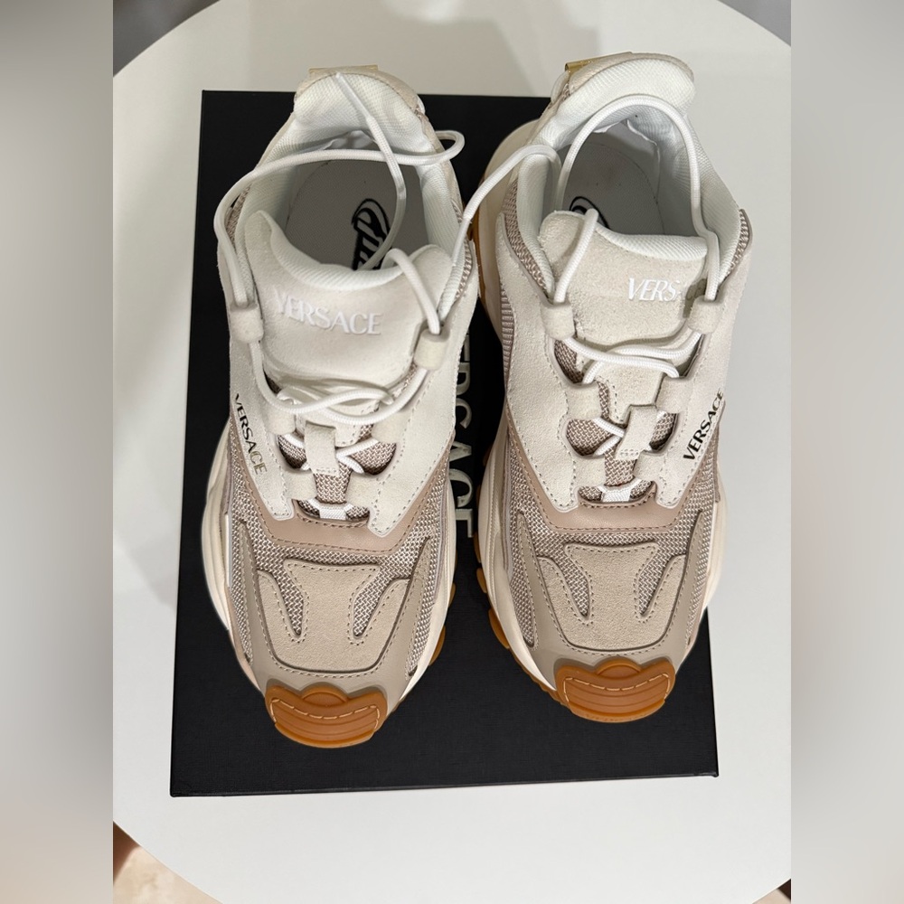 Versace mercury sneakers. - Picture 4 of 5
